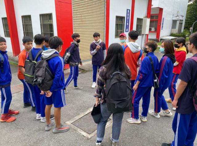 https://www.smjh.hlc.edu.tw/uploads/tadgallery/2021_04_14/1527_20201211八年級高中職參訪_210202_23.jpg 